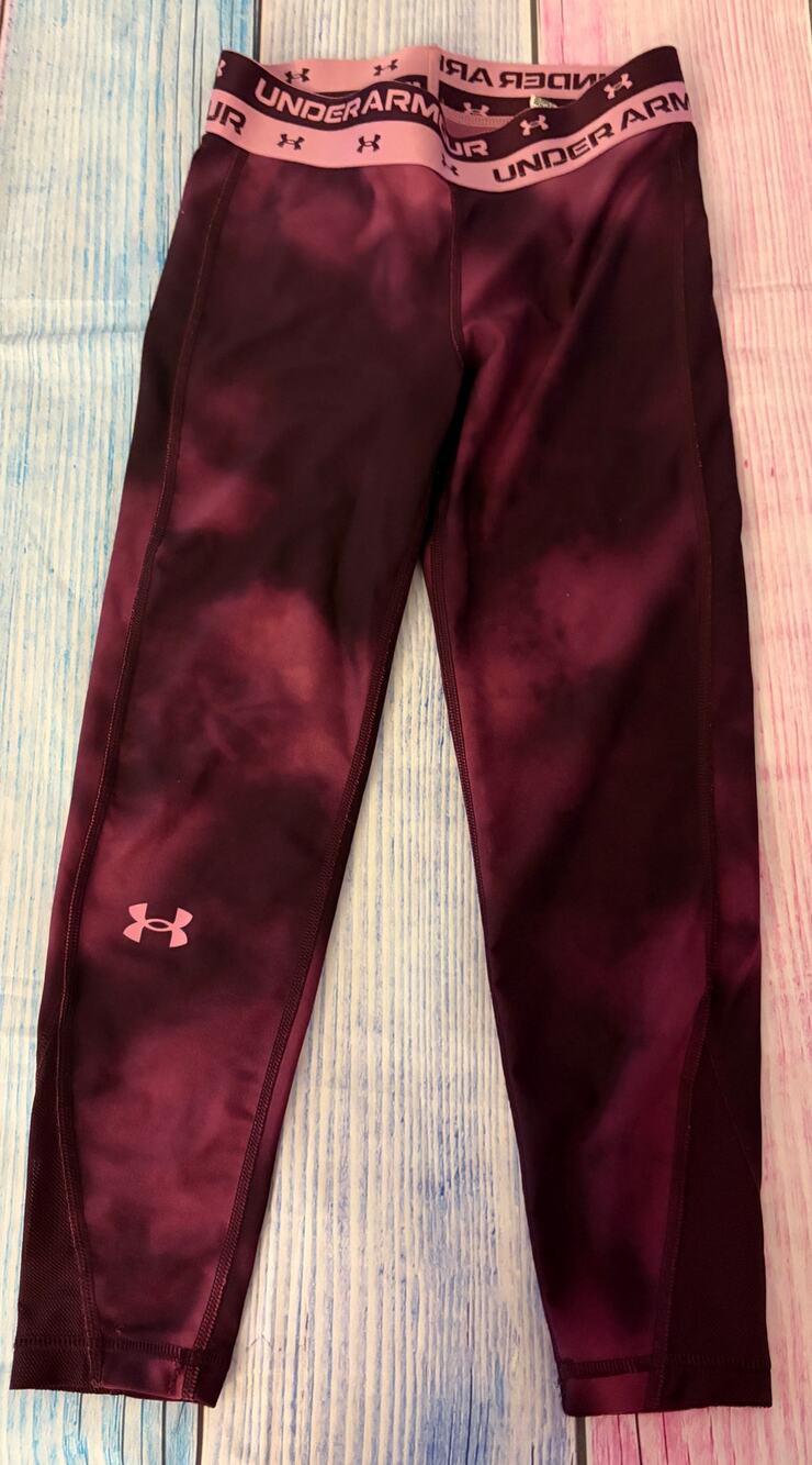 Under Armour Girls Youth Medium 10/12 Burgundy Printed Capri Leggings